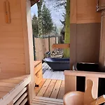 شقة In Roztiezi *