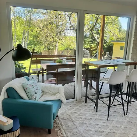 Apartment In Roztiezi