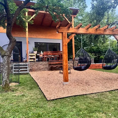 Appartement In Roztiezi Roztez