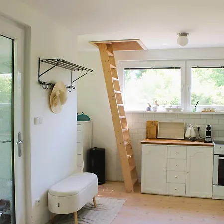 In Roztiezi * Roztez